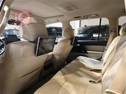 تۆیۆتا لاند کروزەر